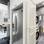 The Black Swan Appartement *