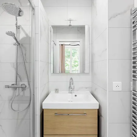 Apartament The Black Swan